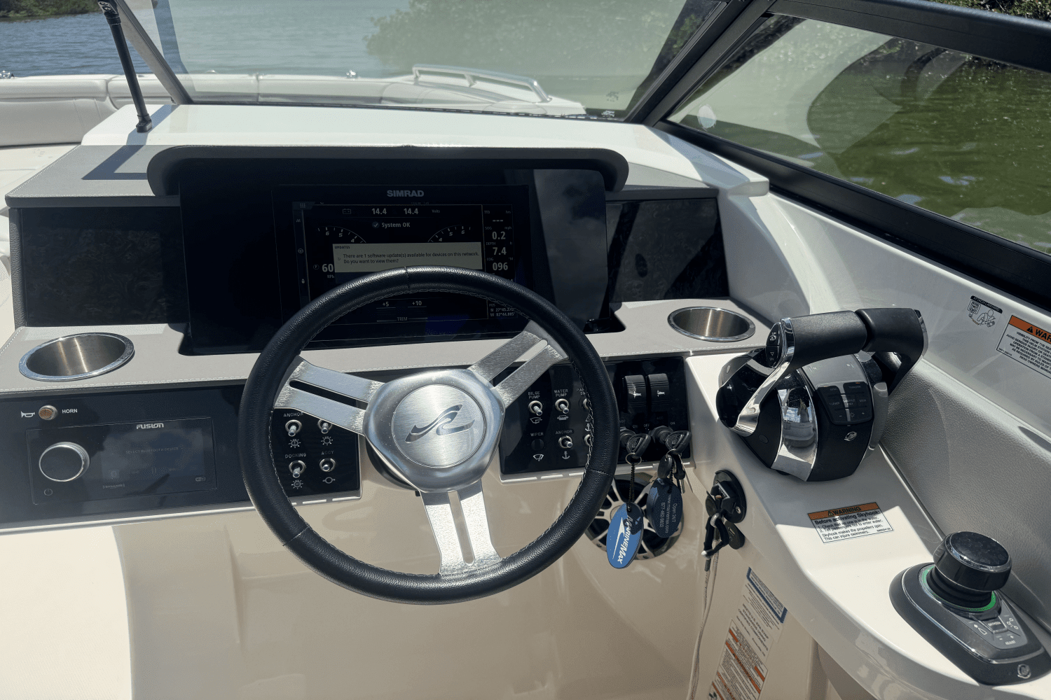 2020 Sea Ray SDX 290 Outboard Image Thumbnail #24