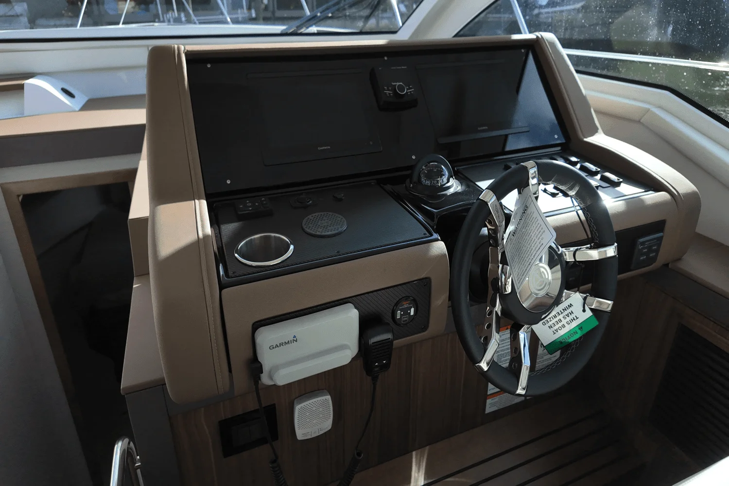 2025 Cruisers Yachts 42 Cantius Image Thumbnail #29