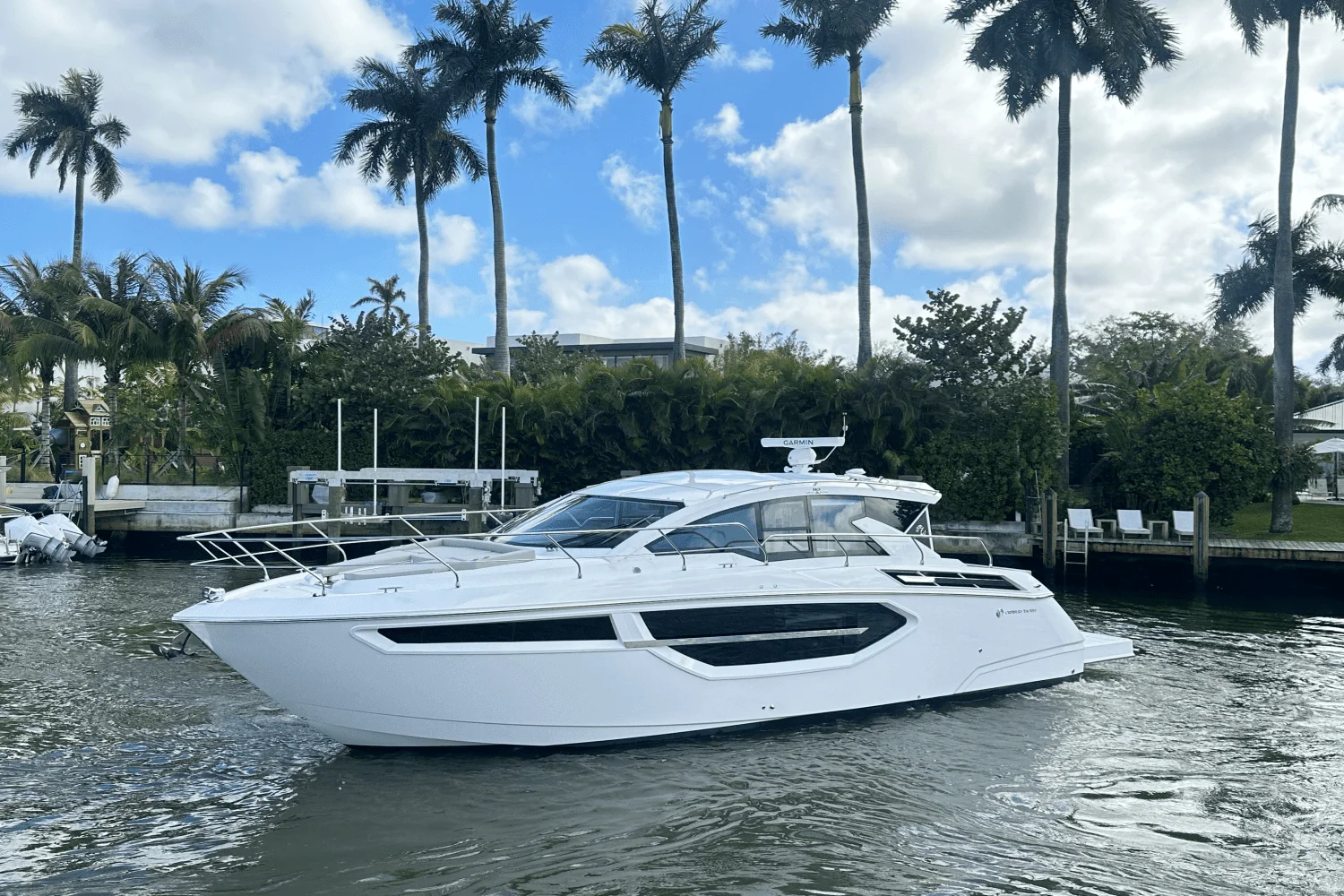 Thumbnail 4 for 2025 Cruisers Yachts 42 Cantius