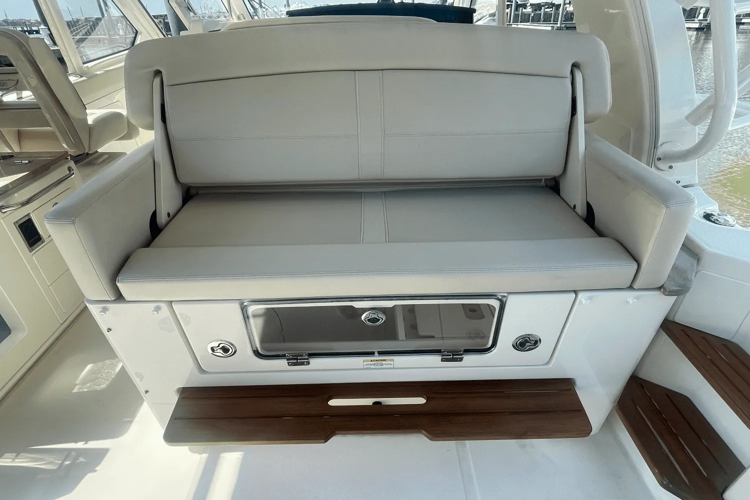 2022 Boston Whaler 380 REALM Image Thumbnail #22
