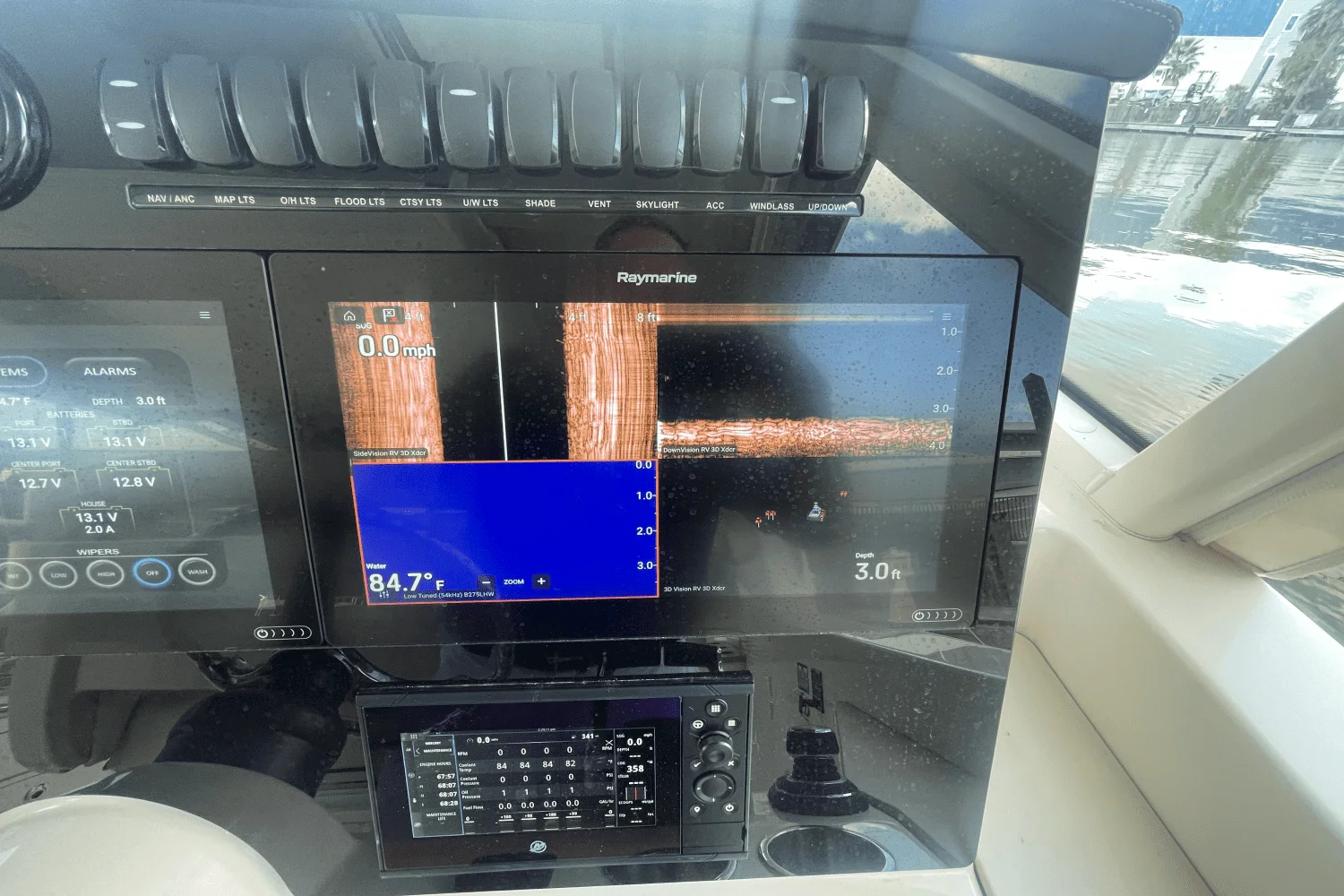 2022 Boston Whaler 380 REALM Image Thumbnail #33