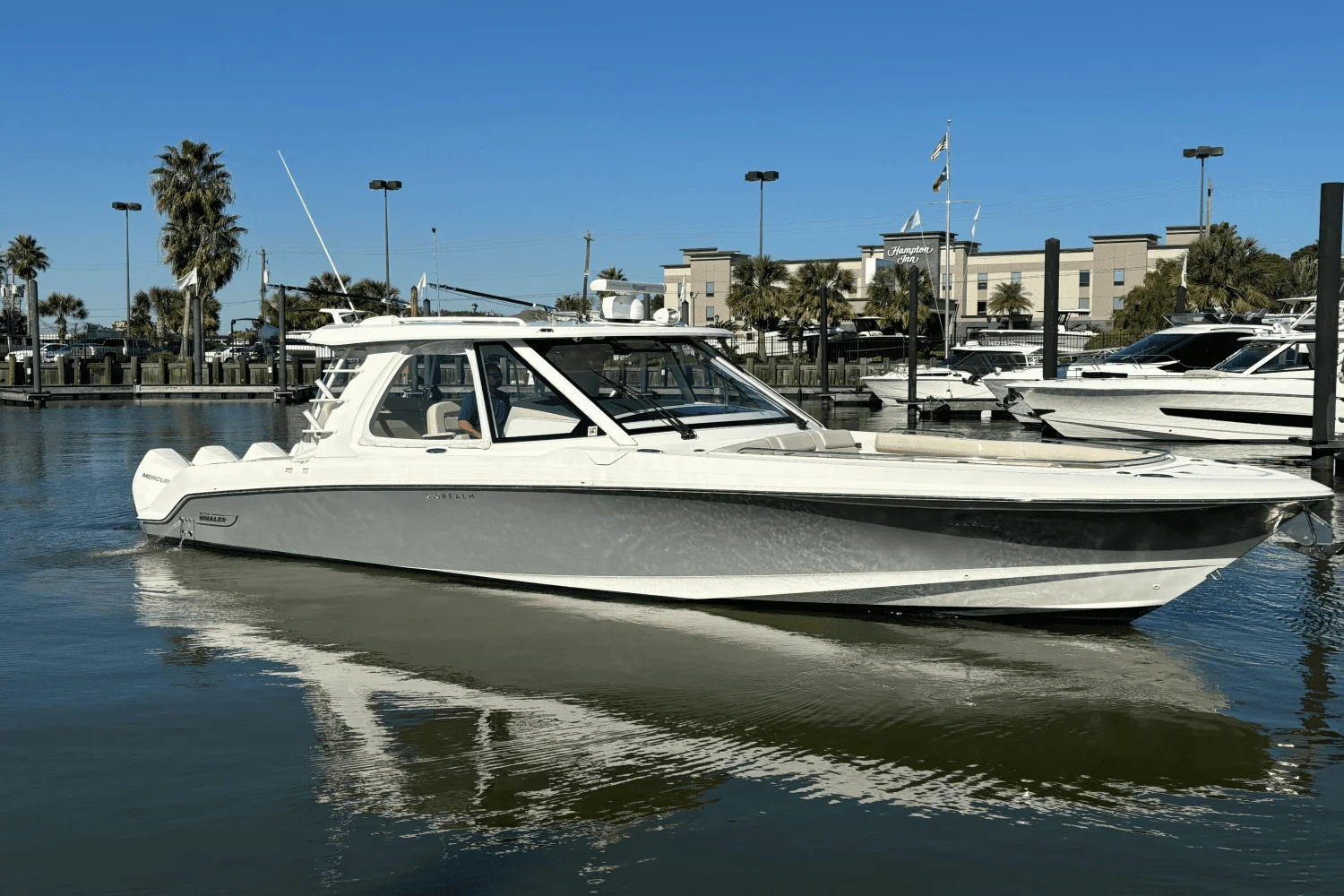 2022 Boston Whaler 380 REALM Image Thumbnail #11