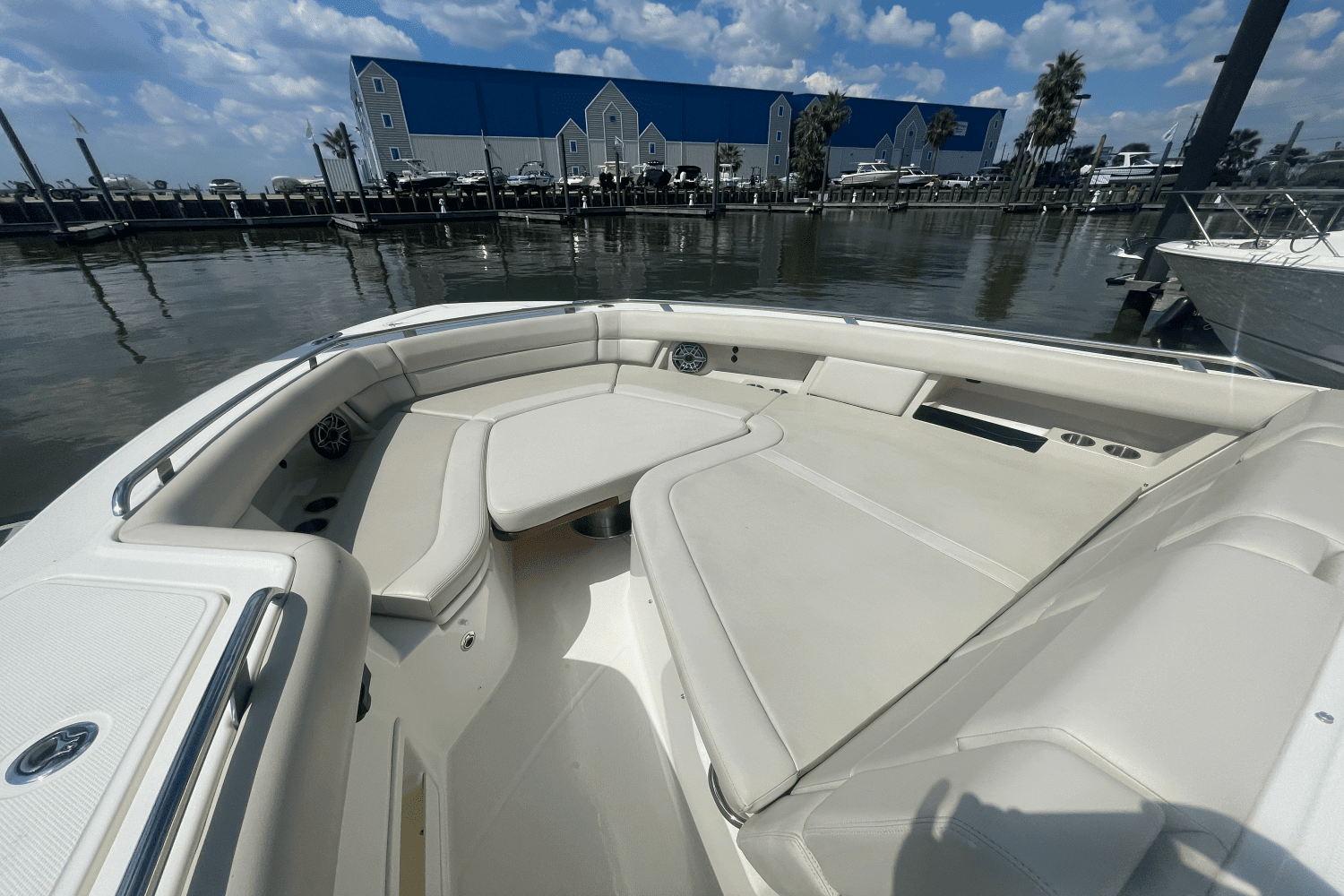 2022 Boston Whaler 380 REALM Image Thumbnail #43