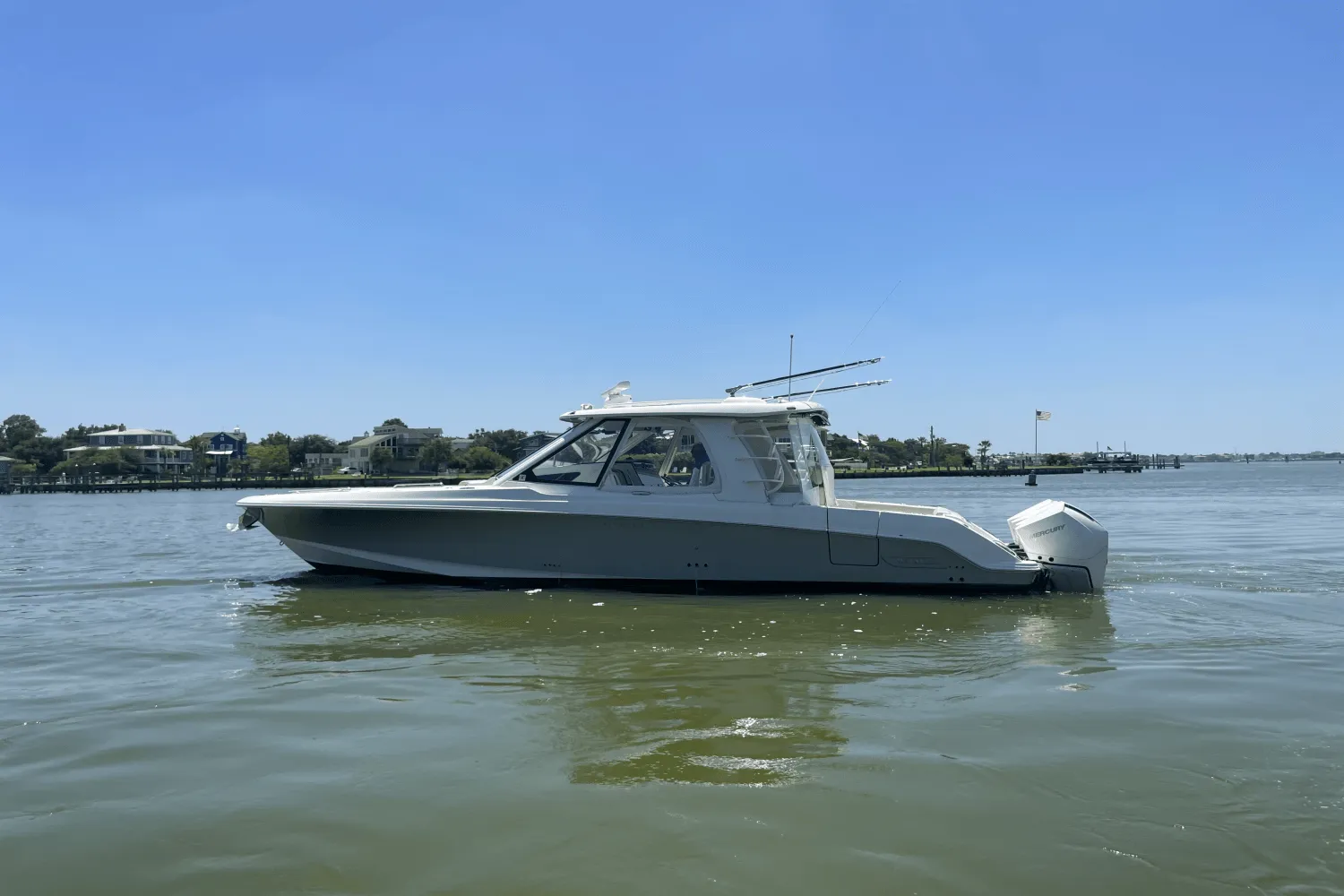 2022 Boston Whaler 380 REALM Image Thumbnail #10