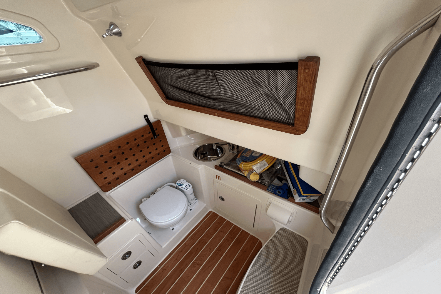 2026 Grady-White Canyon 306 Image Thumbnail #22
