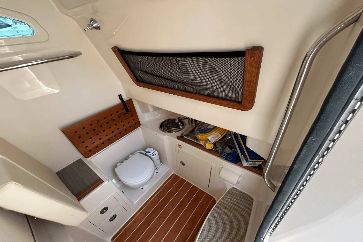 2026 Grady-White Canyon 306 Image Thumbnail #22