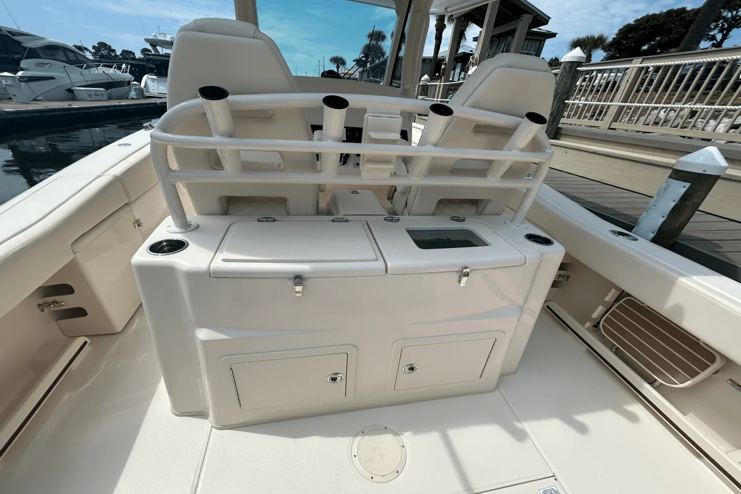 2026 Grady-White Canyon 306 Image Thumbnail #9