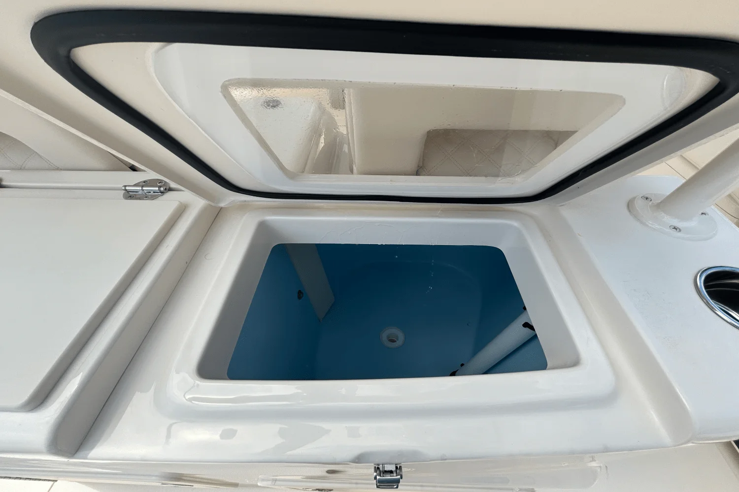 2026 Grady-White Canyon 306 Image Thumbnail #10