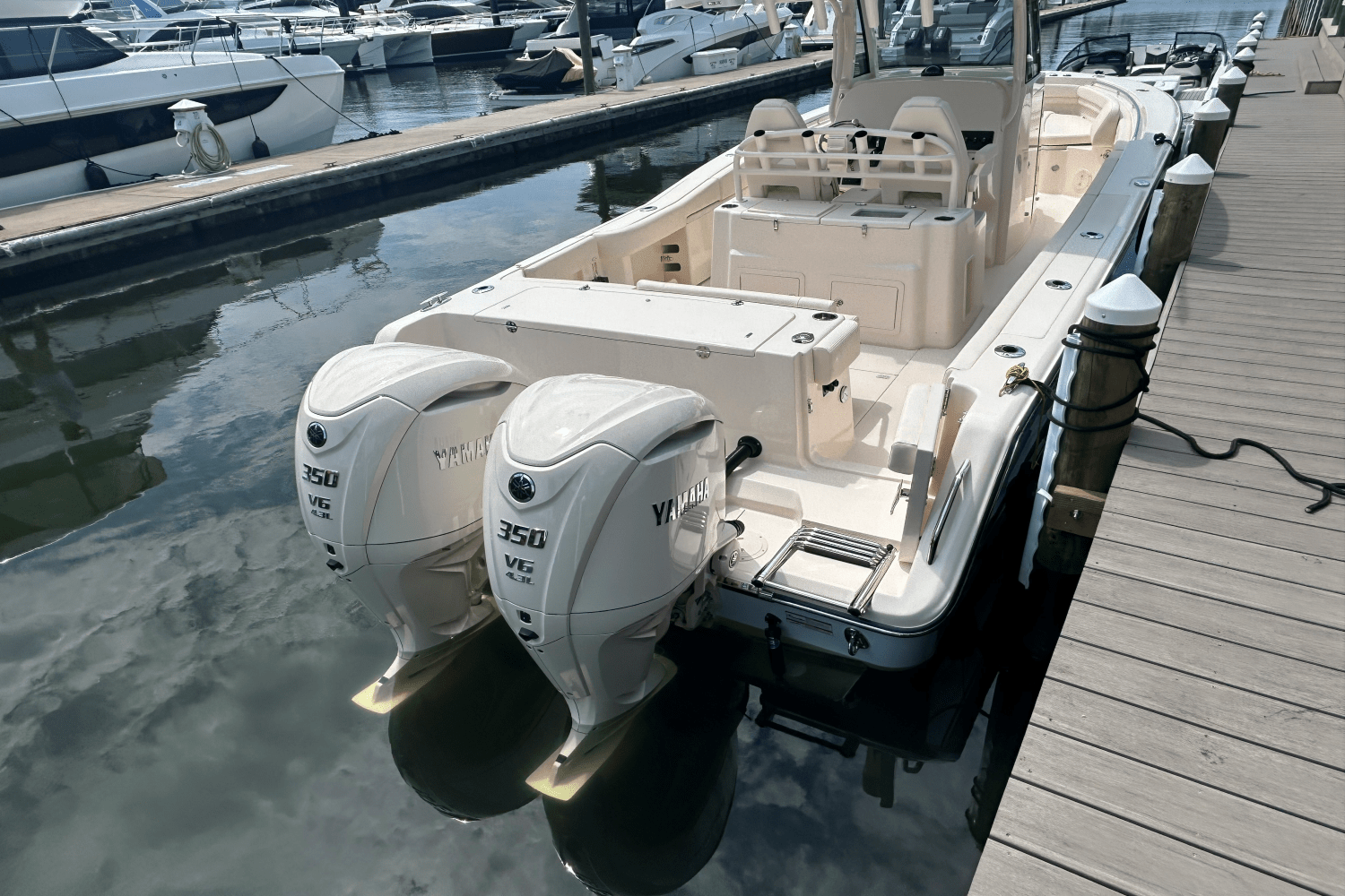 2026 Grady-White Canyon 306 Image Thumbnail #5