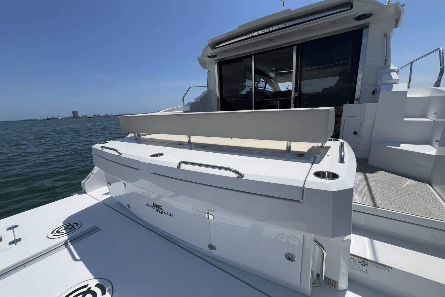 2025 Cruisers Yachts 46 Cantius Image Thumbnail #12