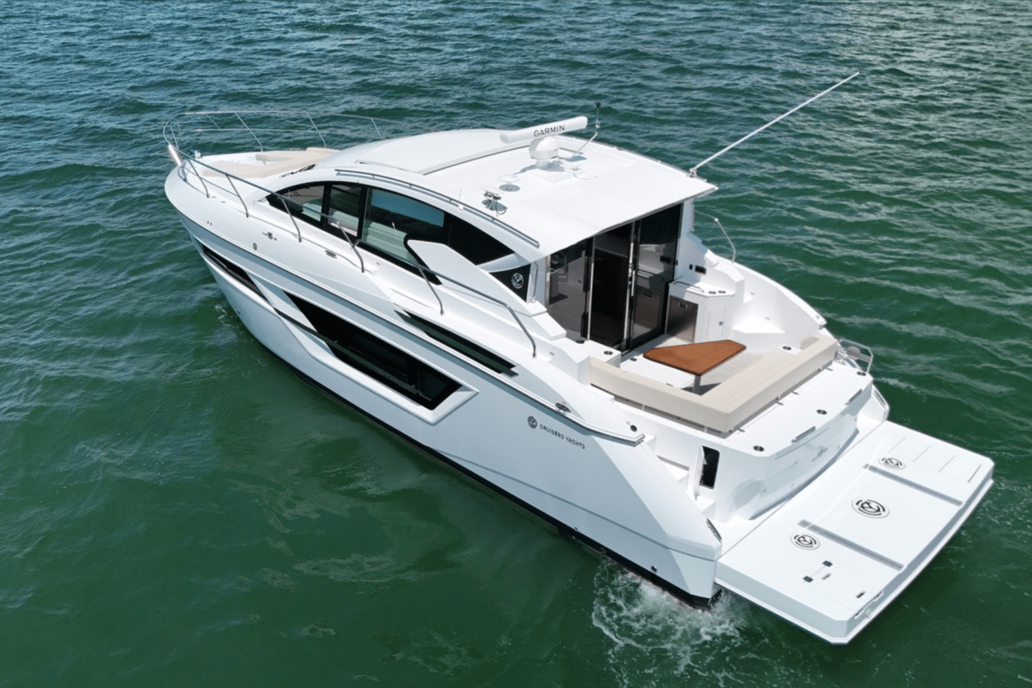 2025 Cruisers Yachts 46 Cantius Image Thumbnail #7
