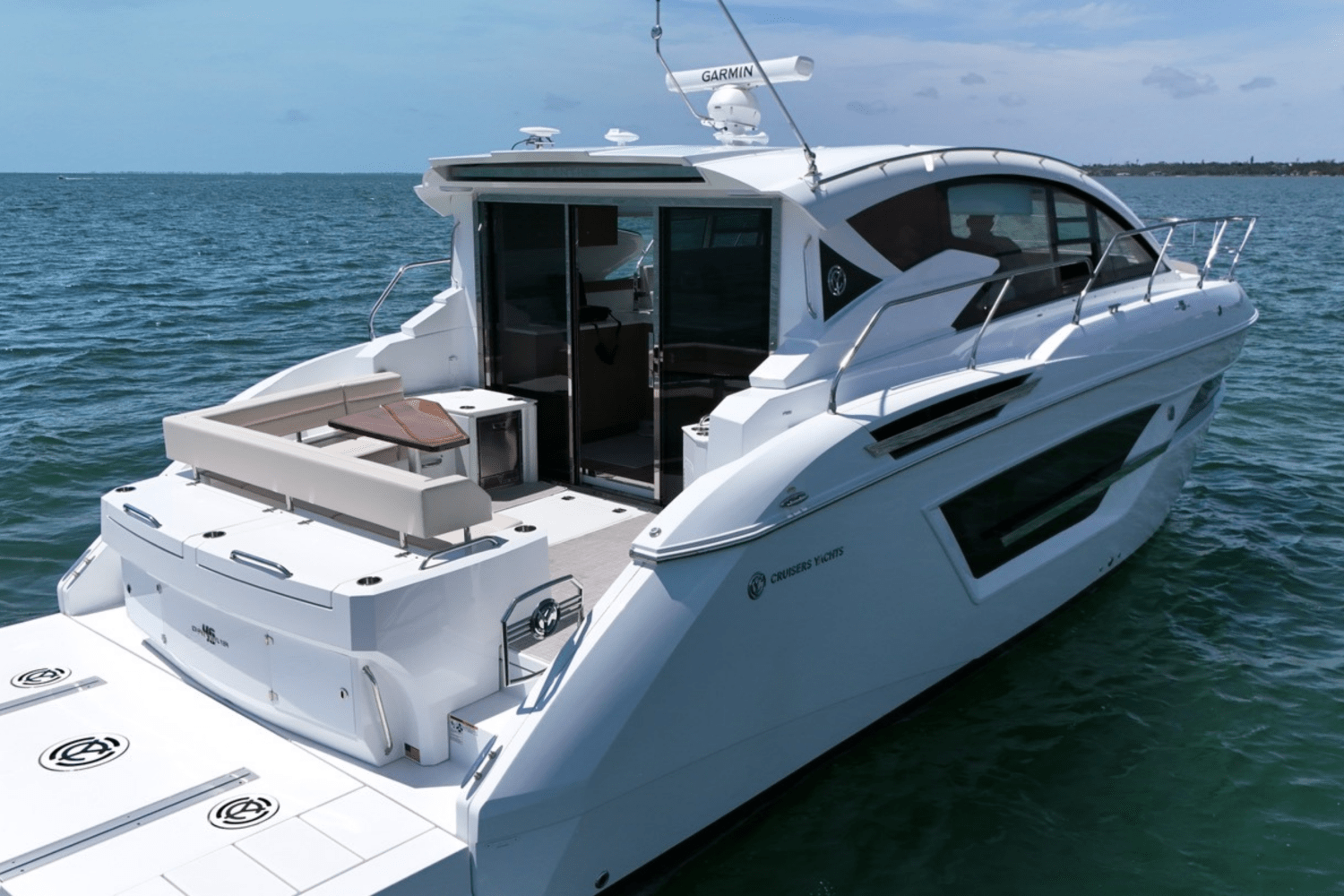 2025 Cruisers Yachts 46 Cantius Image Thumbnail #5