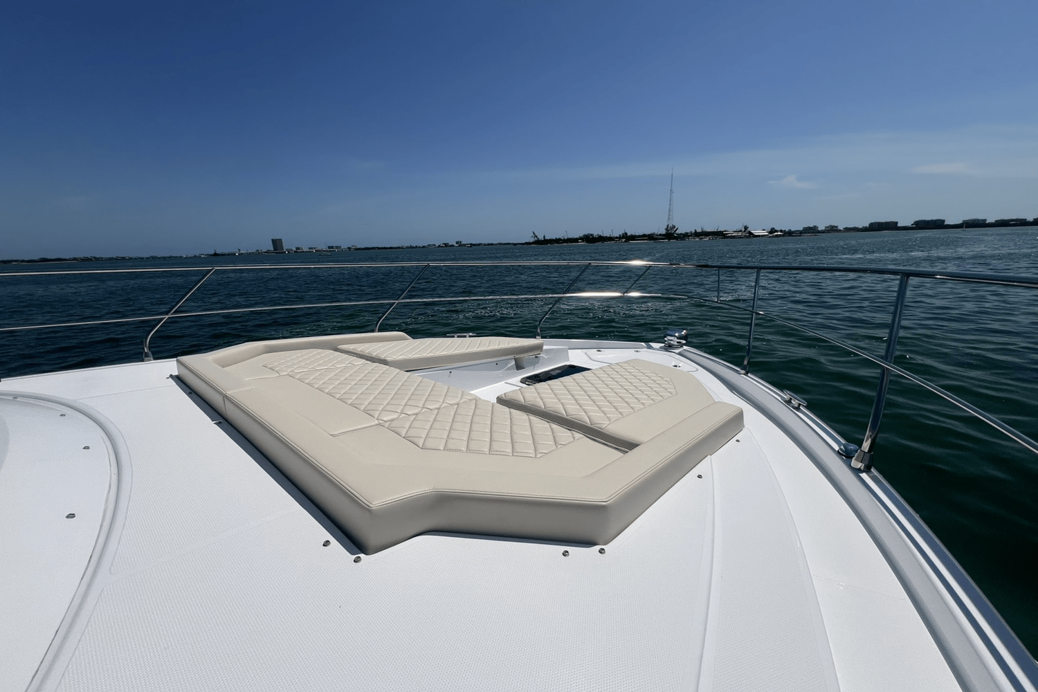 2025 Cruisers Yachts 46 Cantius Image Thumbnail #26