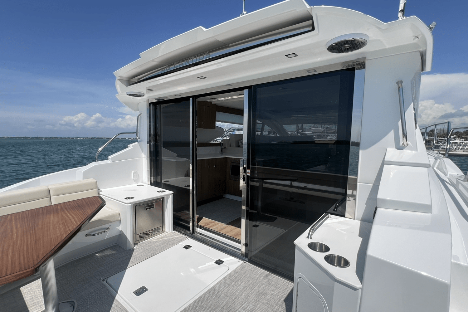 2025 Cruisers Yachts 46 Cantius Image Thumbnail #19