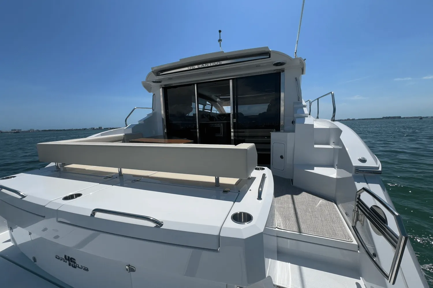 2025 Cruisers Yachts 46 Cantius Image Thumbnail #11