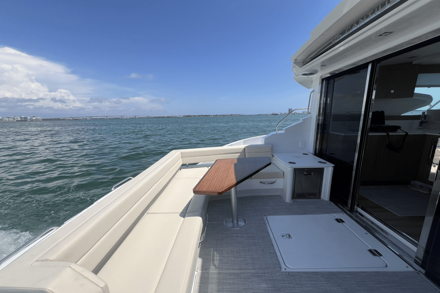 2025 Cruisers Yachts 46 Cantius Image Thumbnail #10