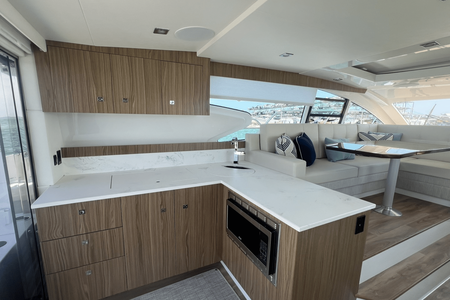 2025 Cruisers Yachts 46 Cantius Image Thumbnail #30