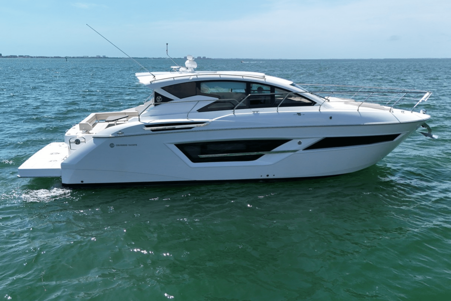 2025 Cruisers Yachts 46 Cantius Image Thumbnail #6