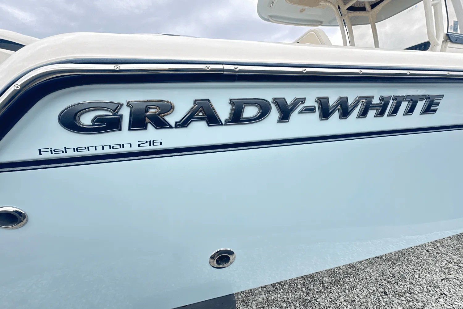 2025 Grady-White Fisherman 216 Image Thumbnail #13
