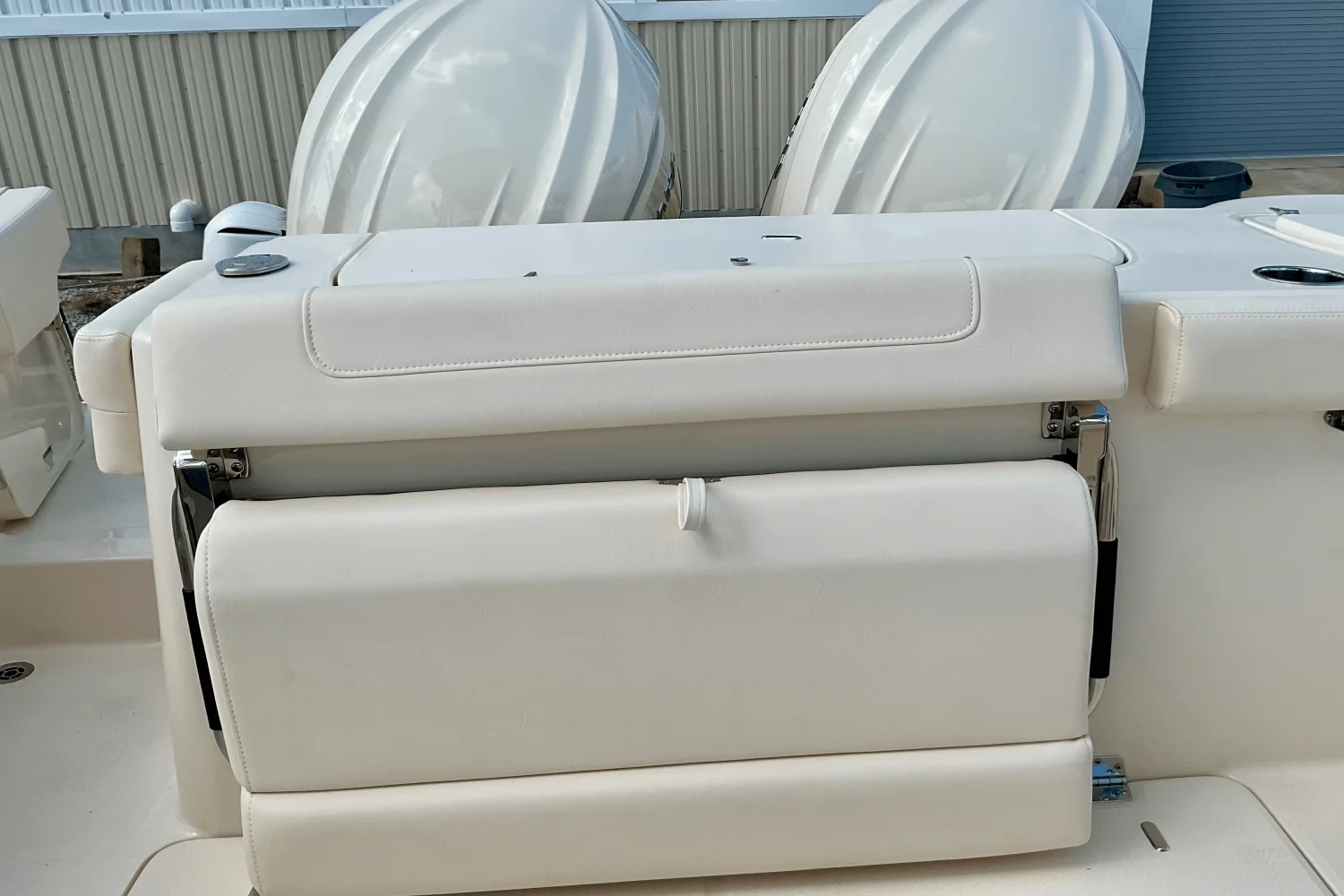 2025 Grady-White Freedom 307 Image Thumbnail #26