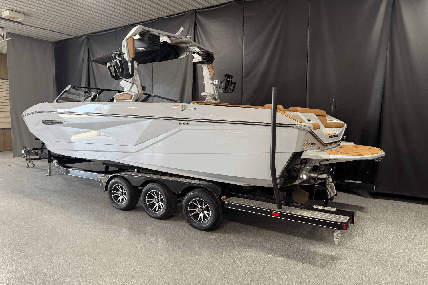 2025 Nautique Super Air Nautique G25 Image Thumbnail #4