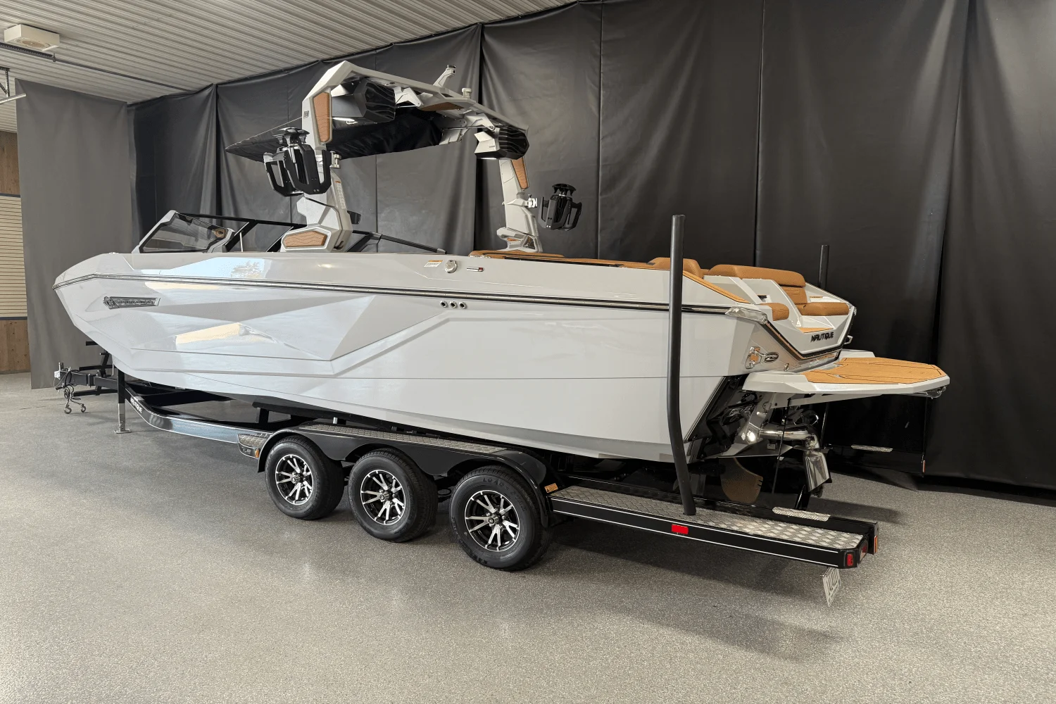 2025 Nautique Super Air Nautique G25 Image Thumbnail #4