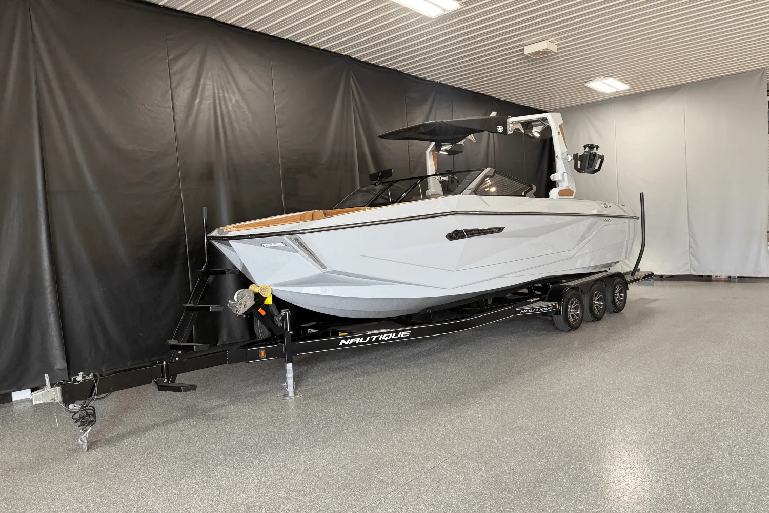 2025 Nautique Super Air Nautique G25 Image Thumbnail #2