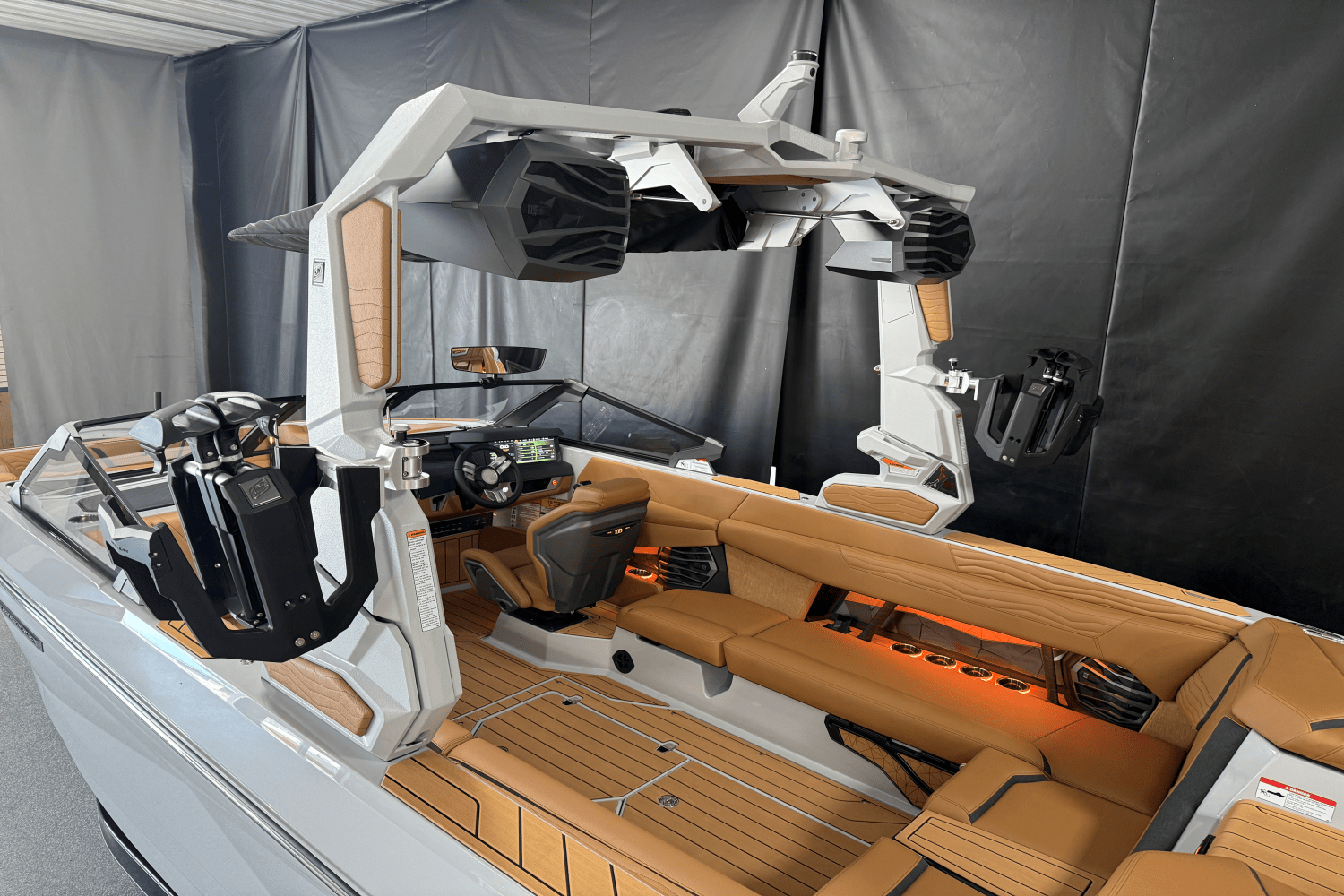 2025 Nautique Super Air Nautique G25 Image Thumbnail #9