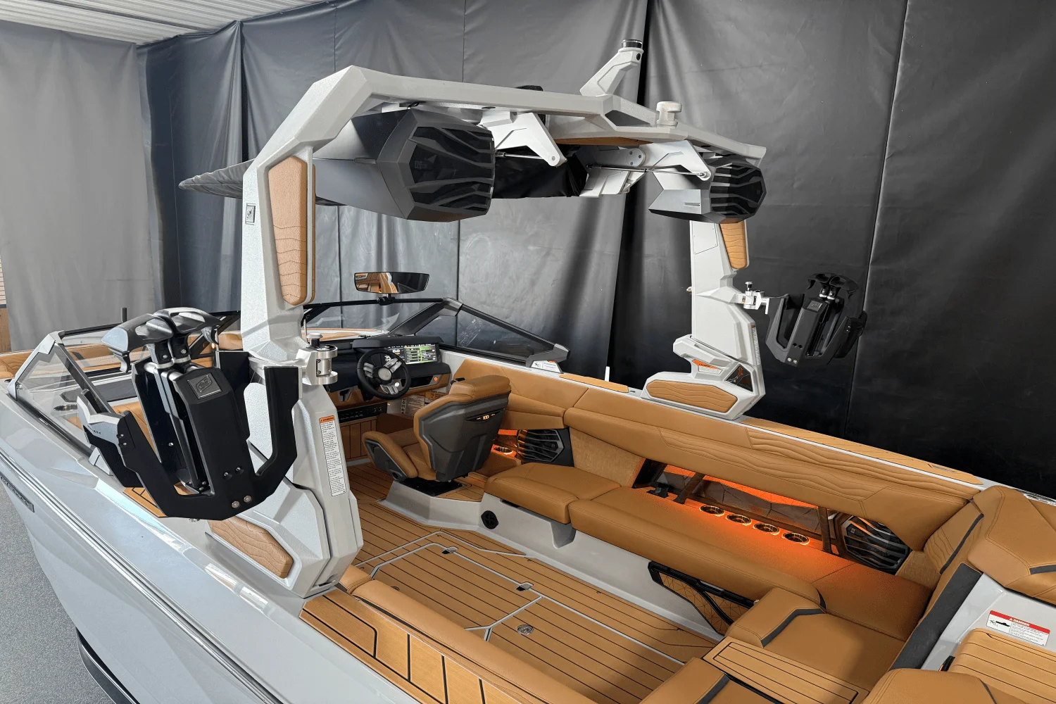 2025 Nautique Super Air Nautique G25 Image Thumbnail #9