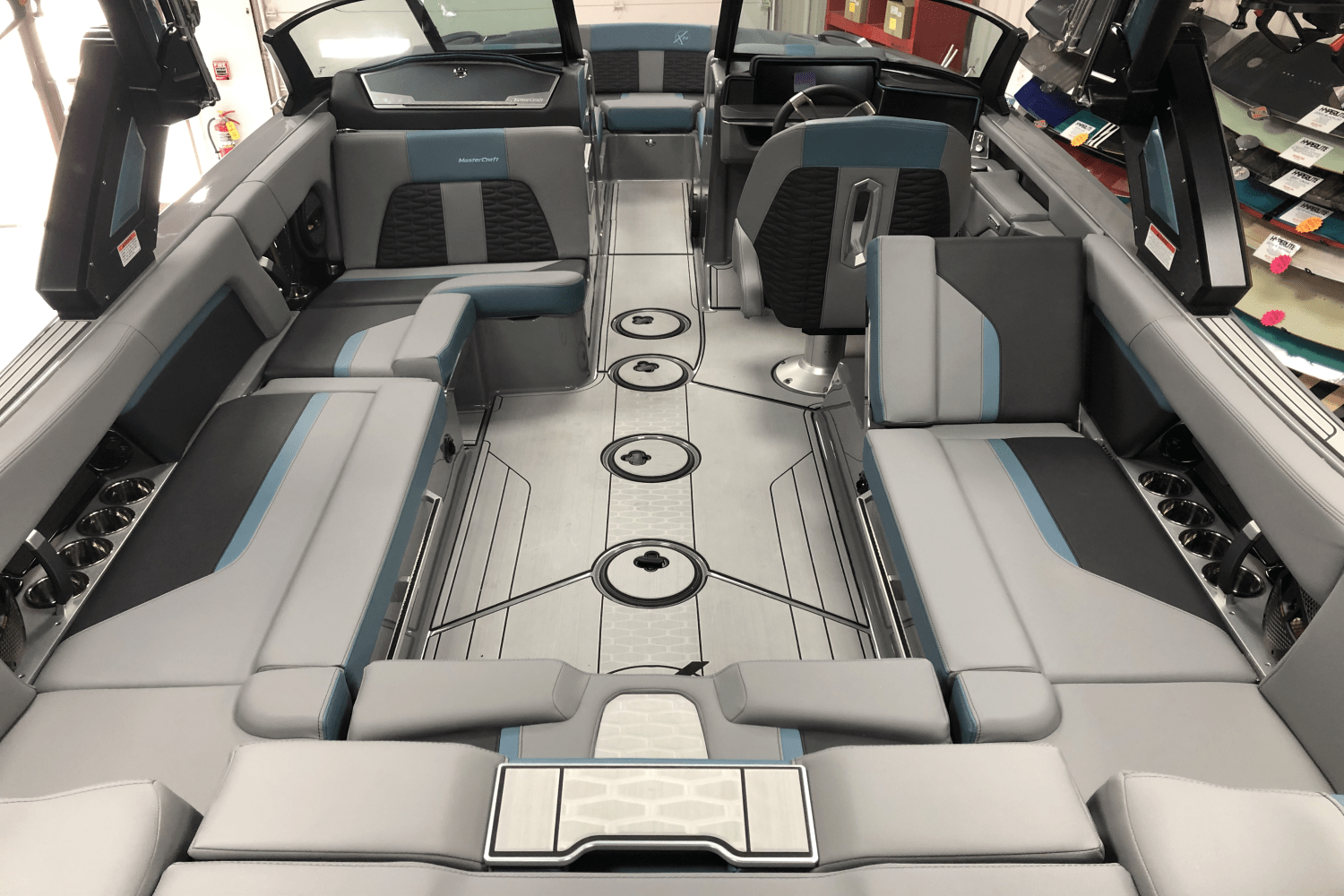 2025 Mastercraft X24 Image Thumbnail #11