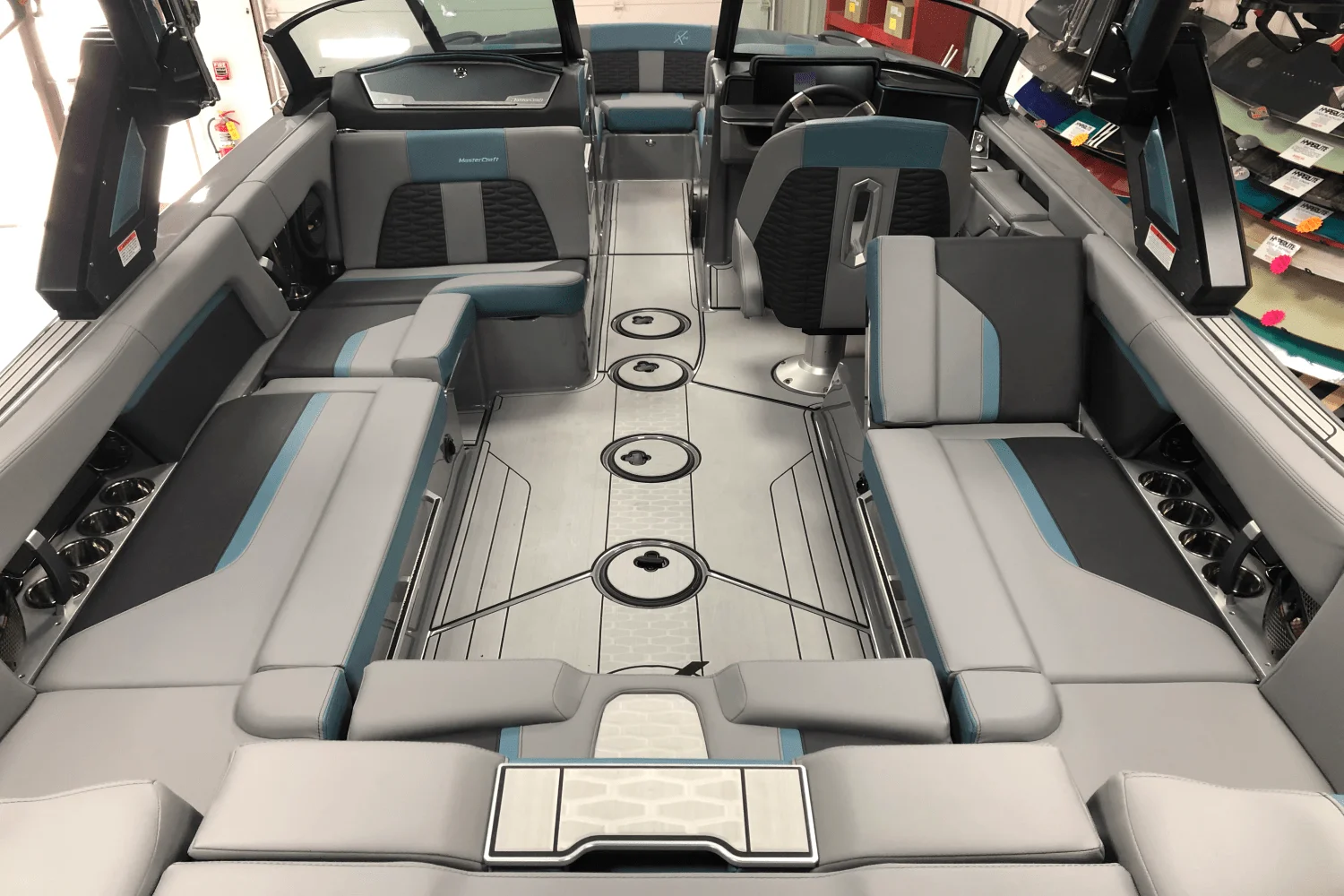 2025 Mastercraft X24 Image Thumbnail #8