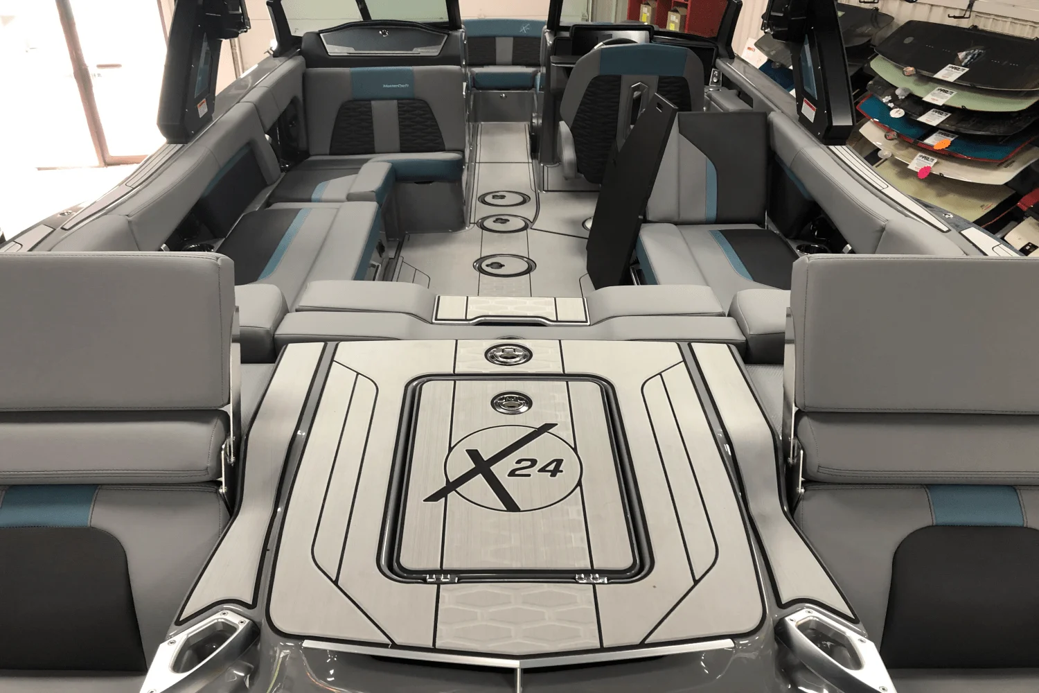 2025 Mastercraft X24 Image Thumbnail #7