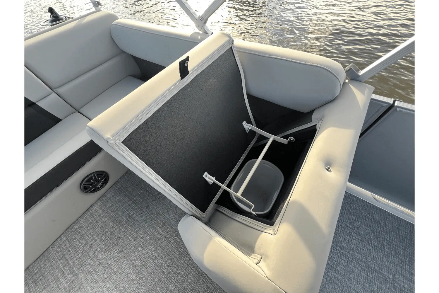 2025 Harris 210 Cruiser Image Thumbnail #17