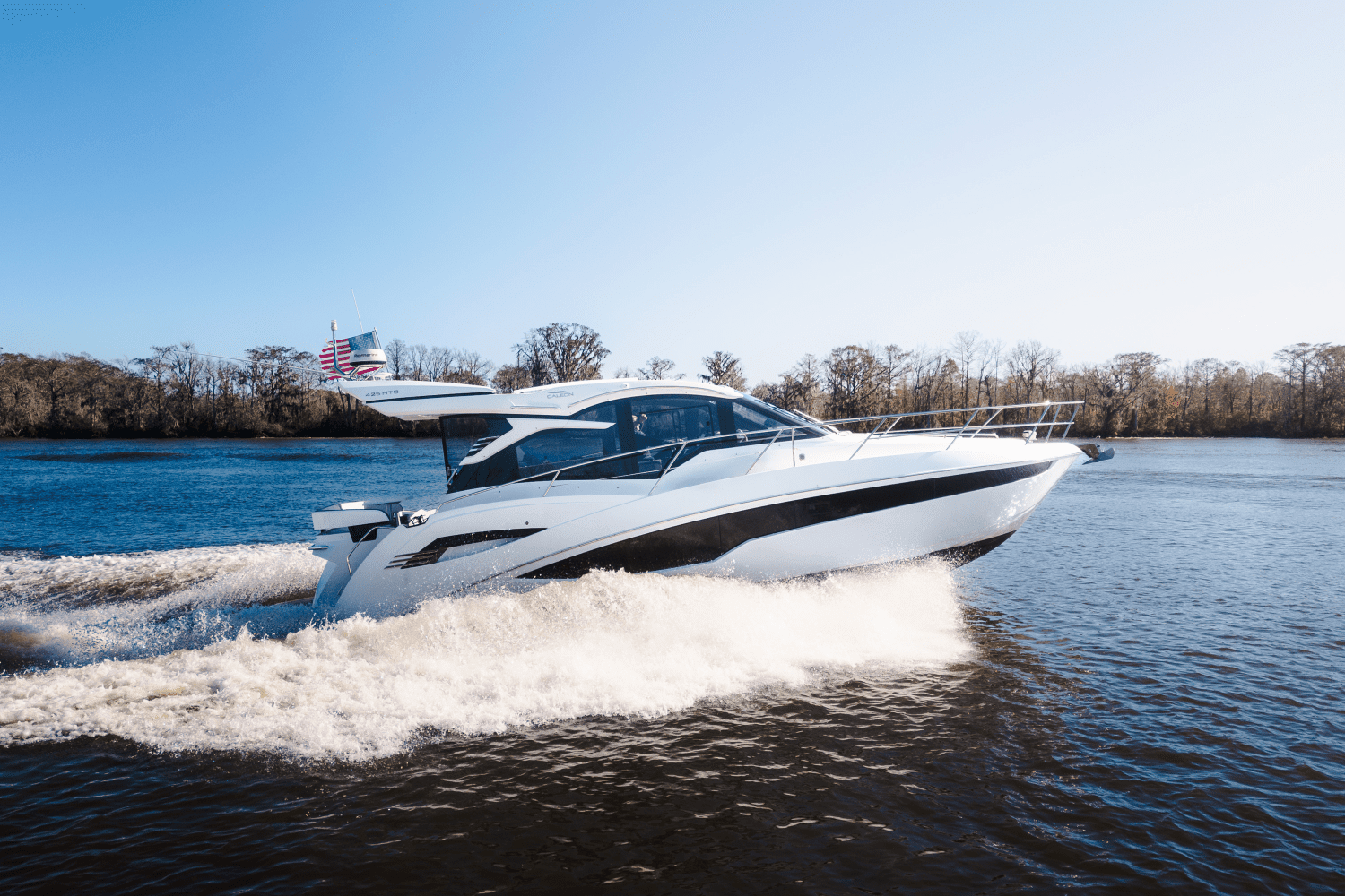 2023 Galeon 425 HTS Image Thumbnail #9