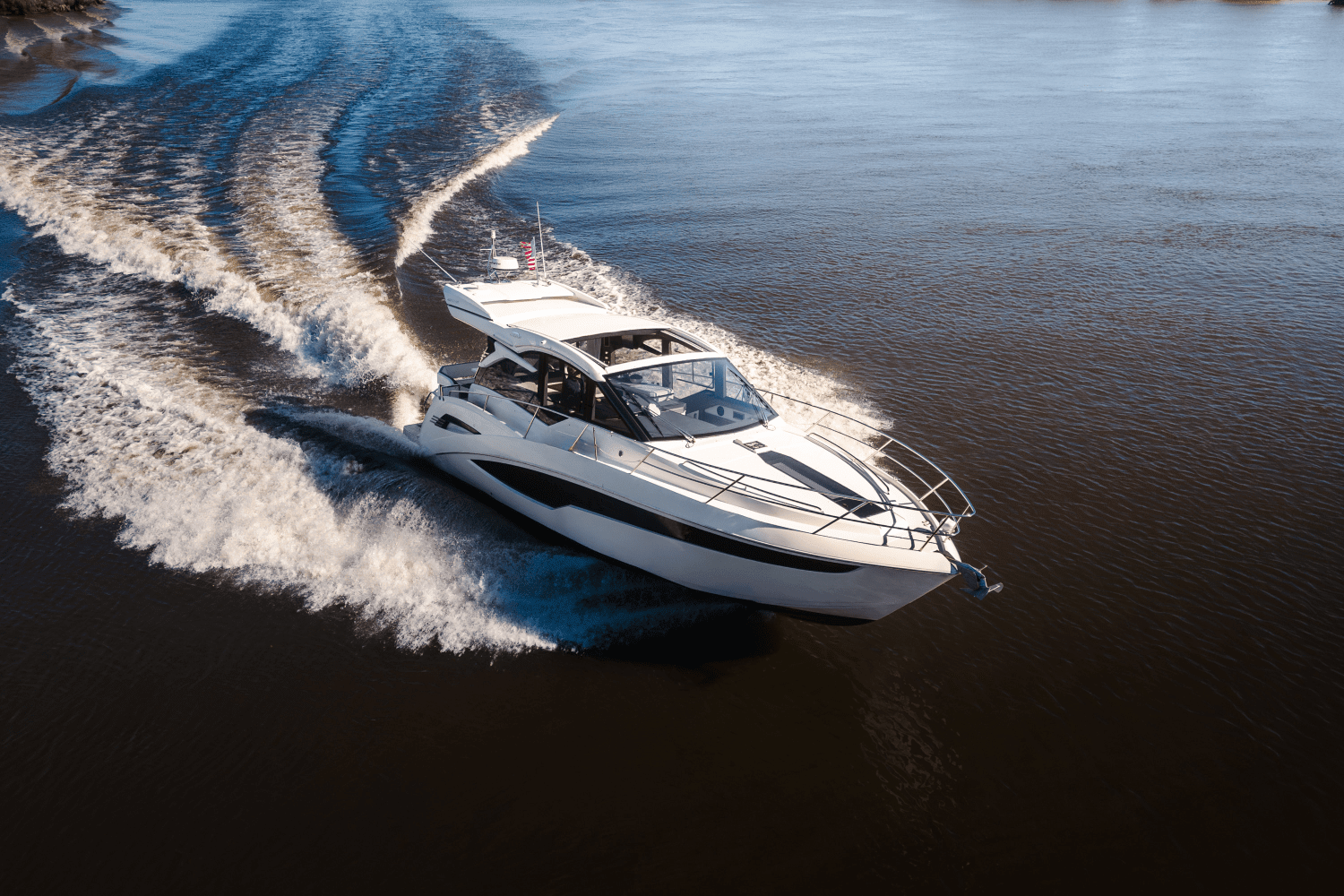 2023 Galeon 425 HTS Image Thumbnail #4