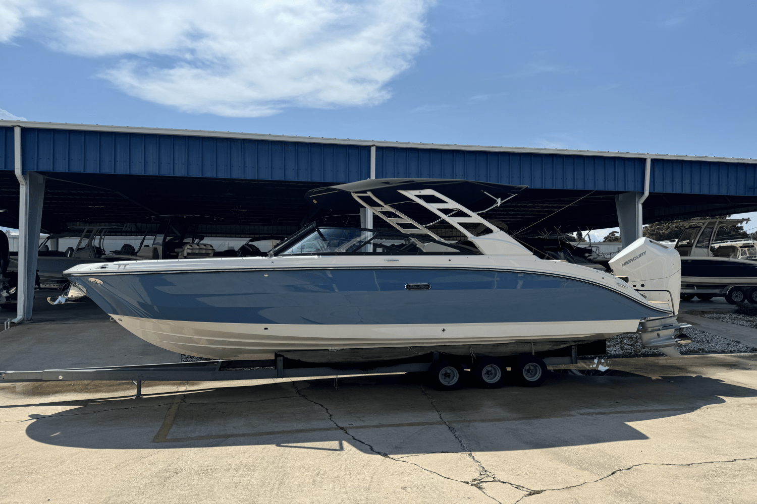 2025 Sea Ray SDX 270 Outboard Image Thumbnail #1