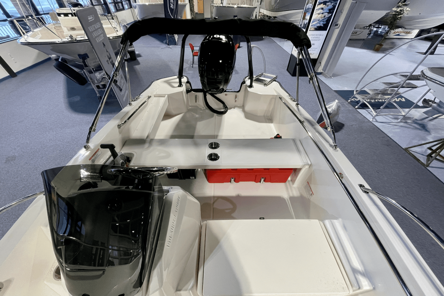 2025 Boston Whaler 160 Super Sport Image Thumbnail #11