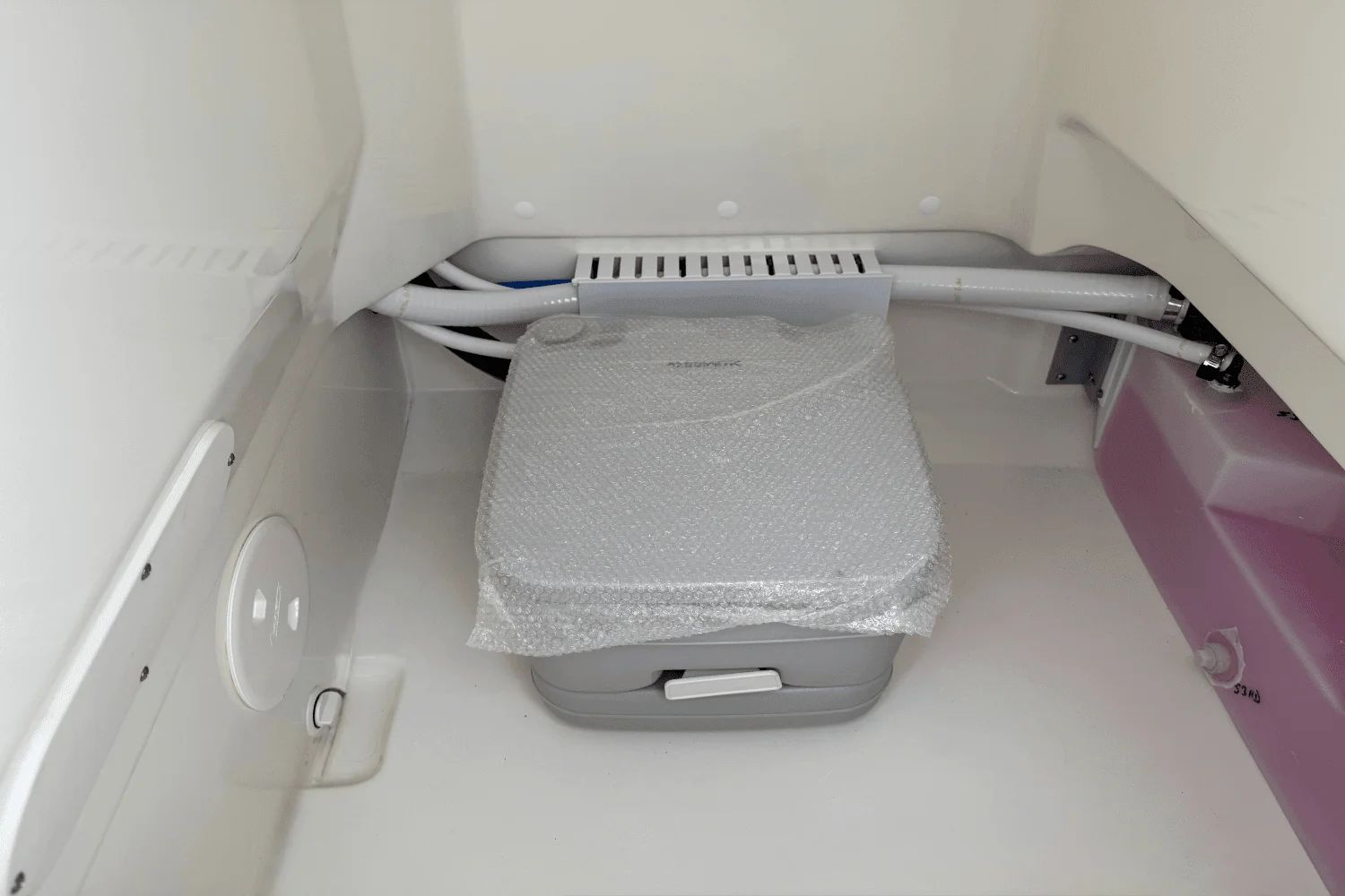 2025 Boston Whaler 210 Montauk Image Thumbnail #28