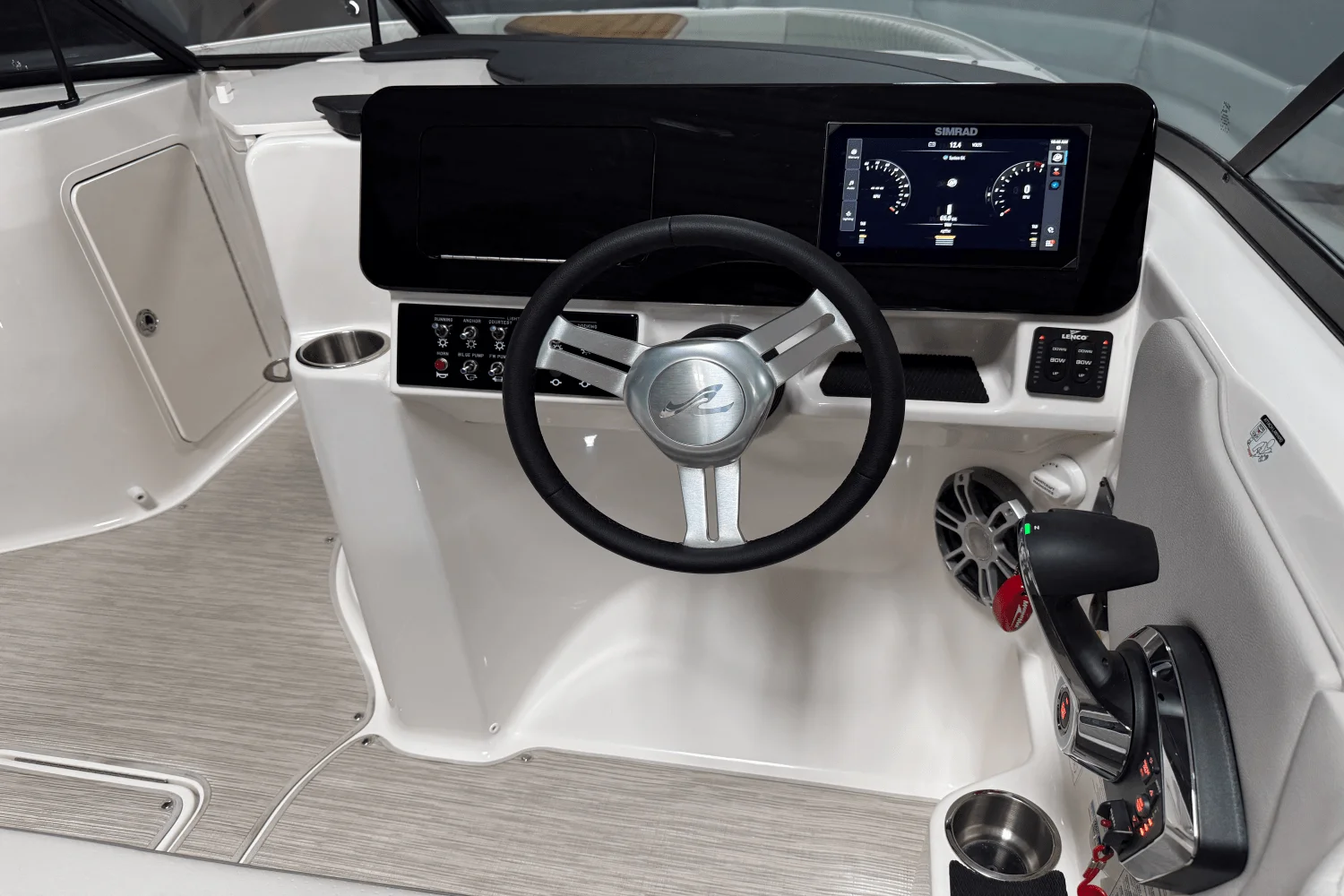 2025 Sea Ray 250 SDX Image Thumbnail #69