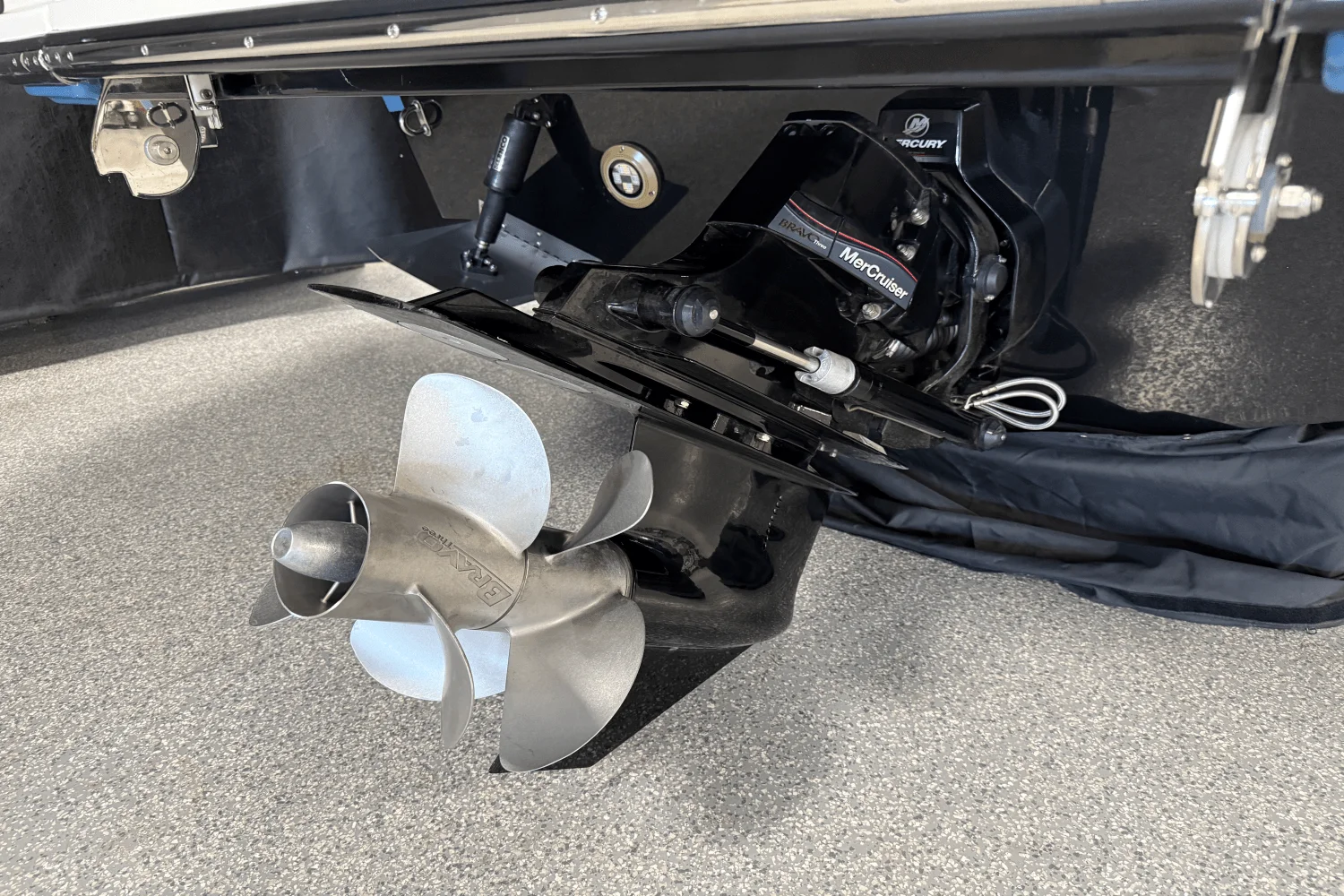 2025 Sea Ray 250 SDX Image Thumbnail #14