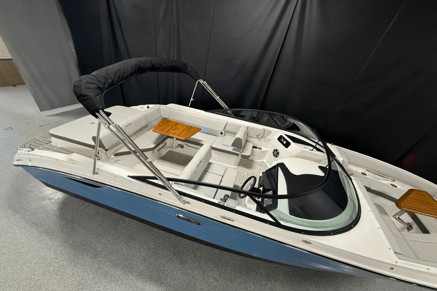 2025 Sea Ray 250 SDX Image Thumbnail #5