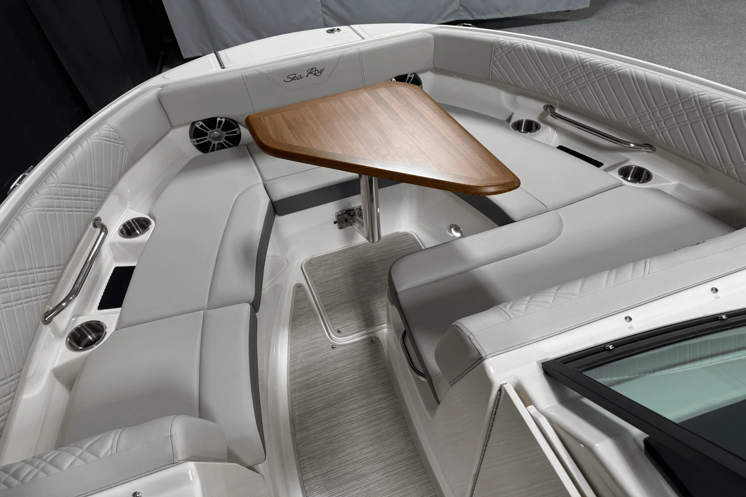 2025 Sea Ray 250 SDX Image Thumbnail #96