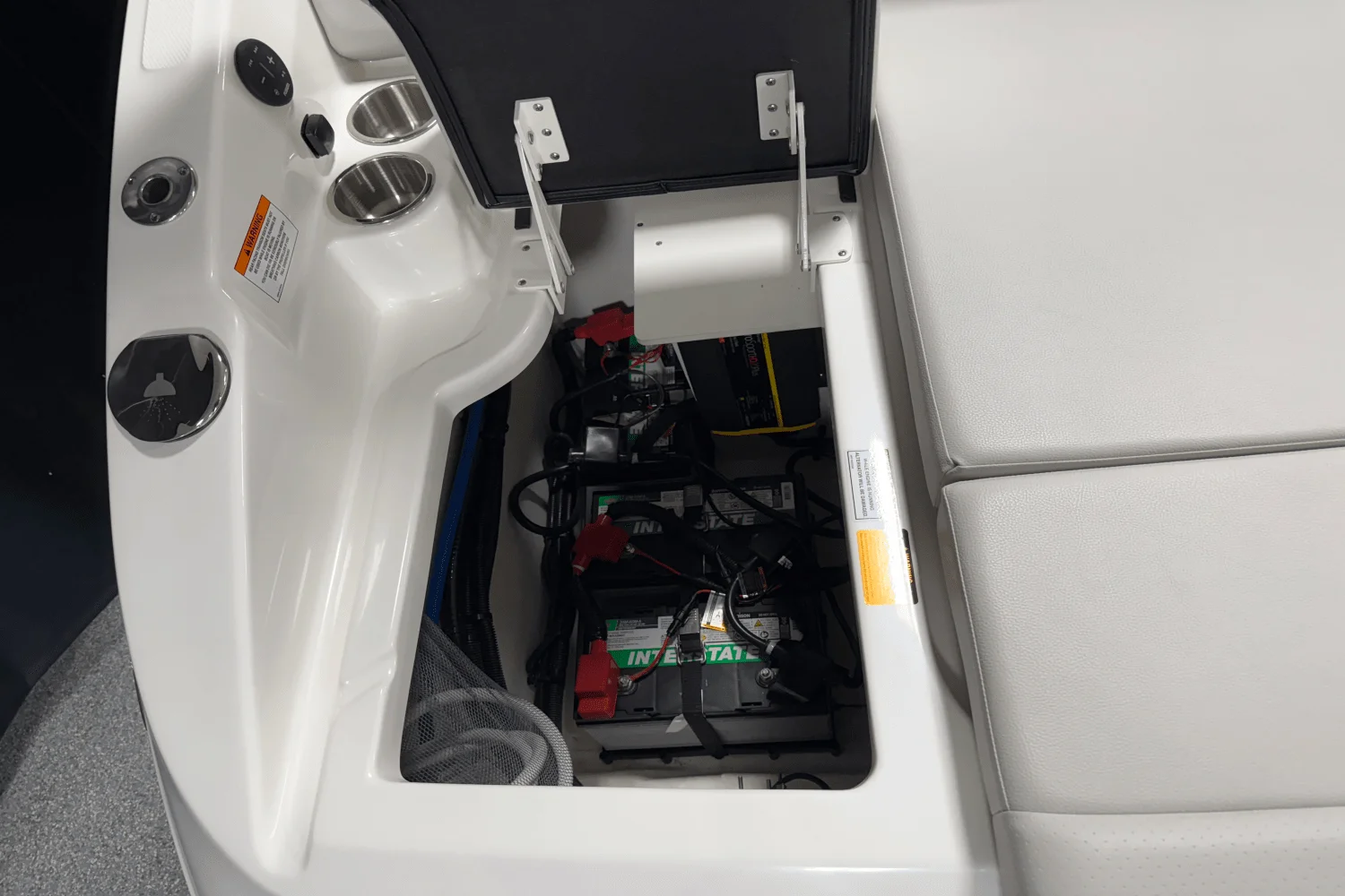 2025 Sea Ray 250 SDX Image Thumbnail #34