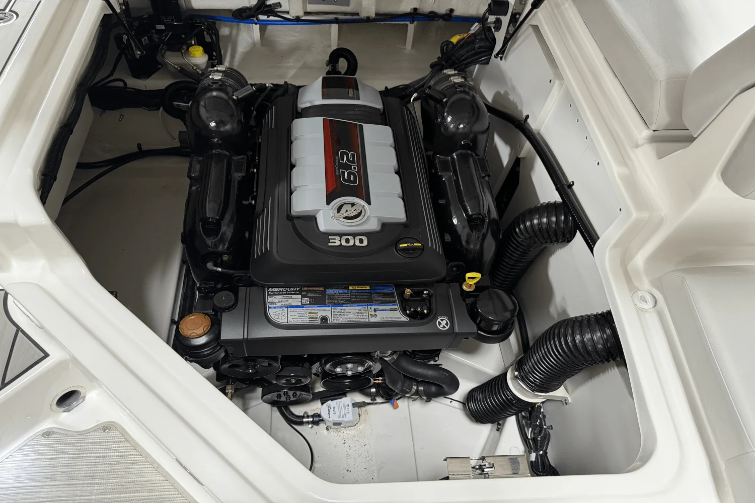 2025 Sea Ray 250 SDX Image Thumbnail #47