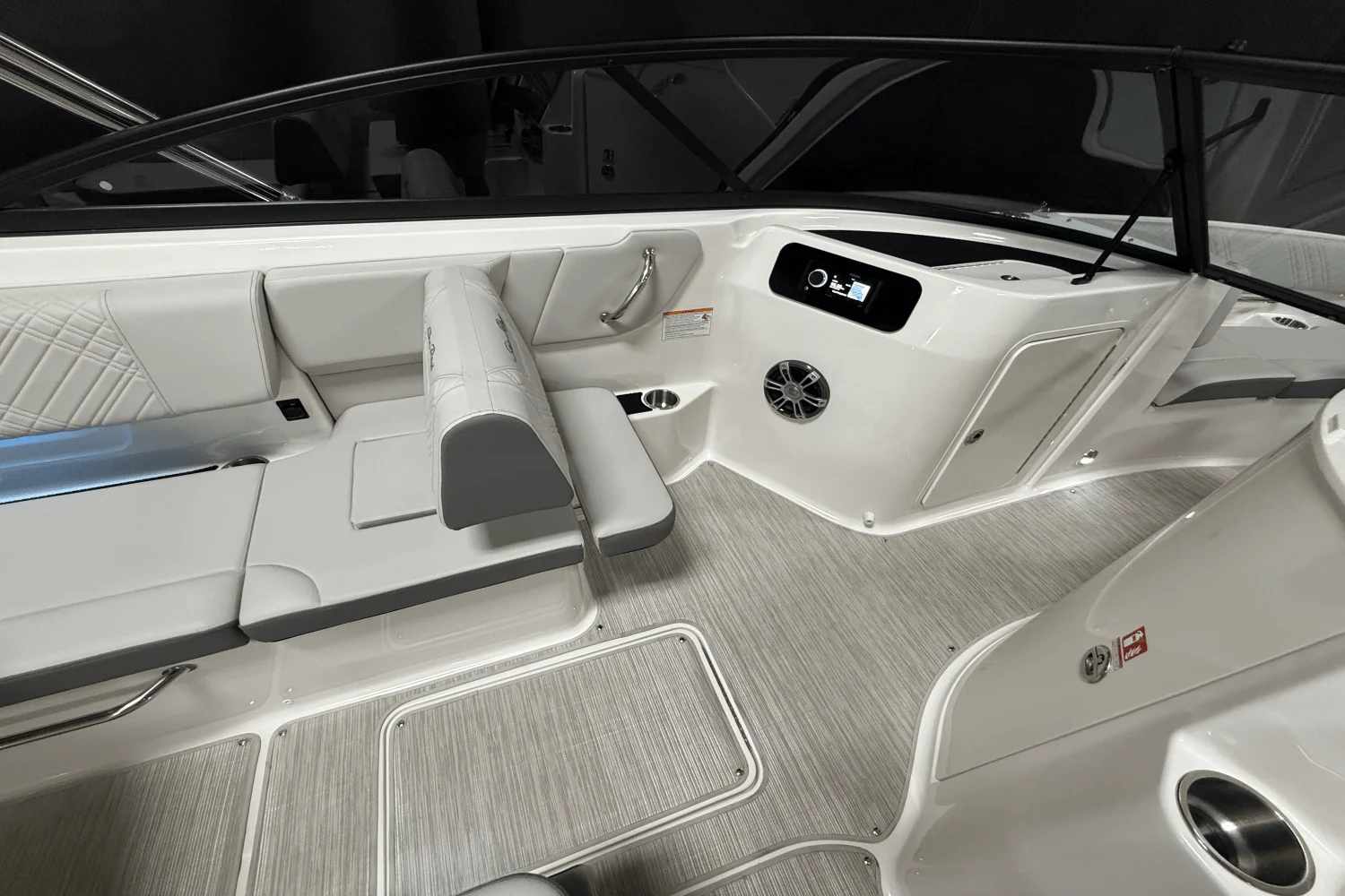 2025 Sea Ray 250 SDX Image Thumbnail #82