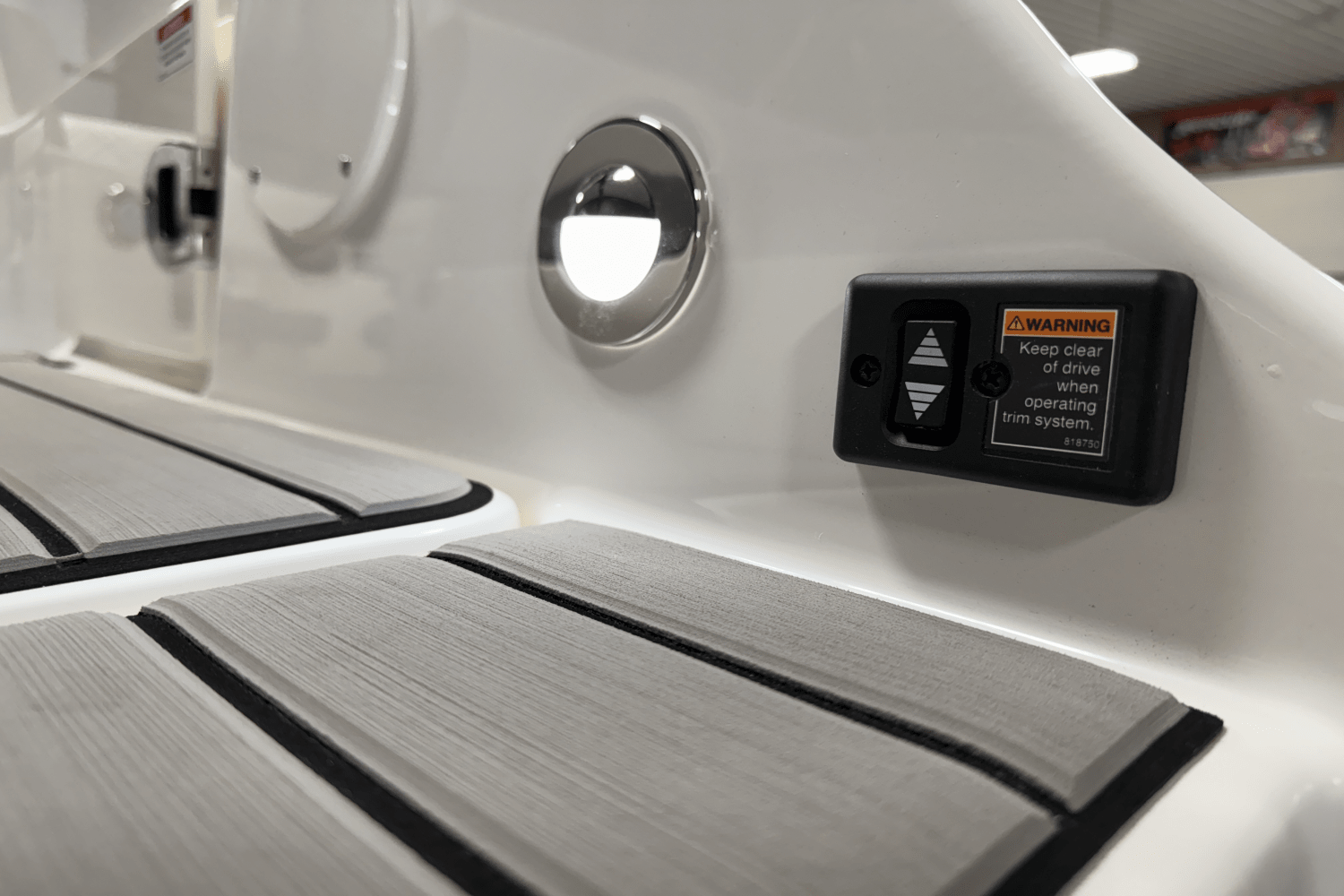 2025 Sea Ray 250 SDX Image Thumbnail #26