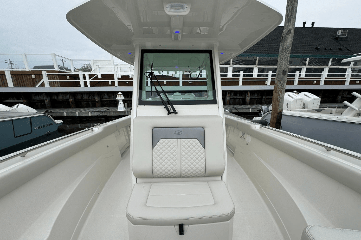 2025 Sailfish 272CC SE Image Thumbnail #36