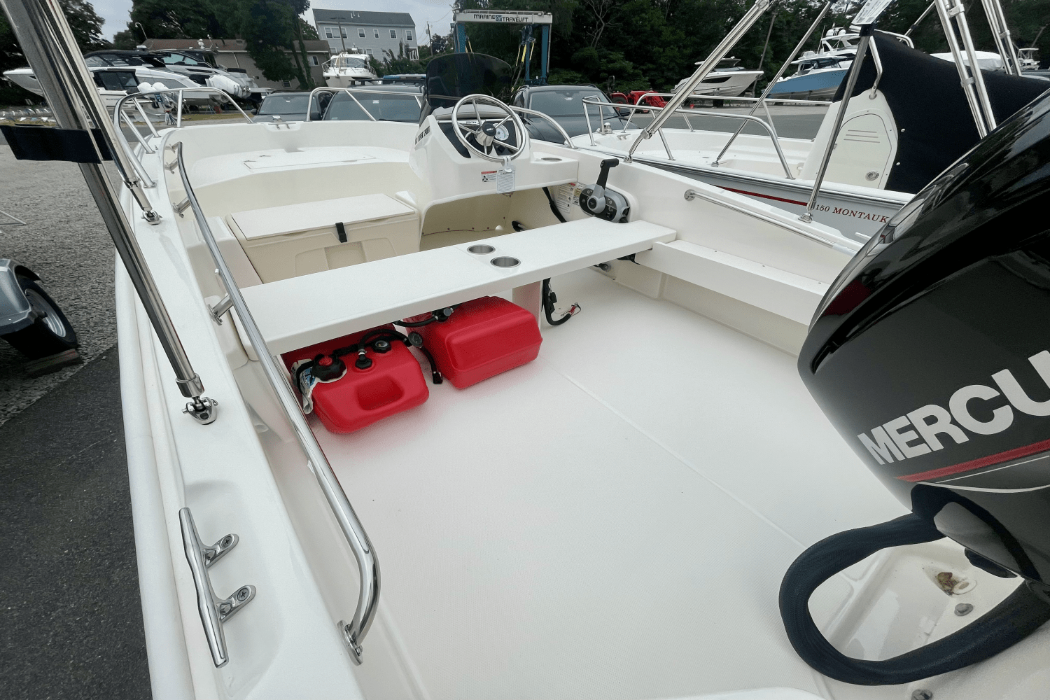 2025 Boston Whaler 160 Super Sport Image Thumbnail #2
