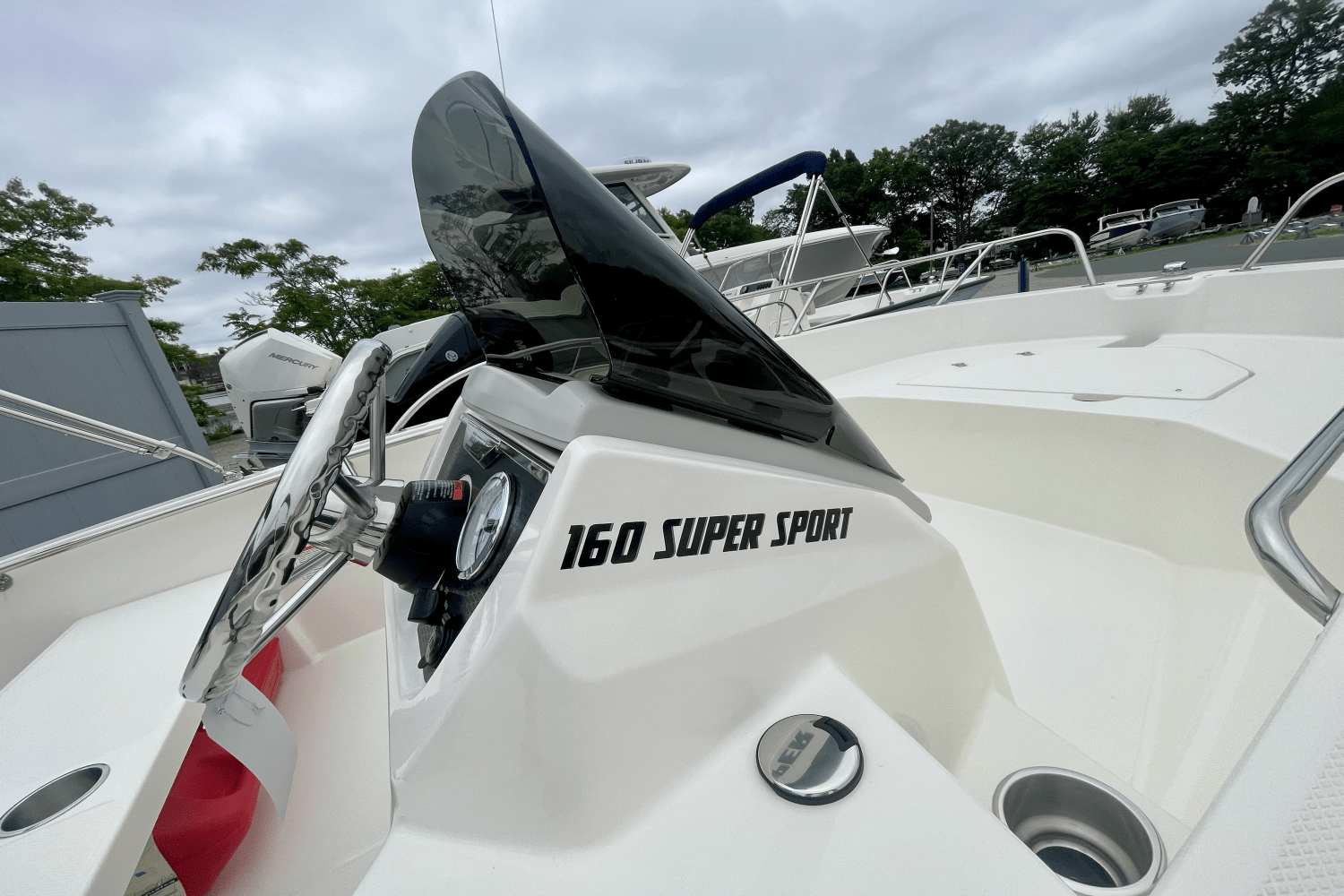 2025 Boston Whaler 160 Super Sport Image Thumbnail #6