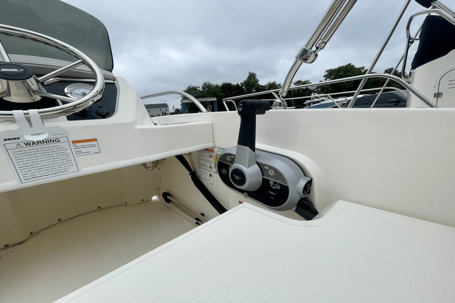 2025 Boston Whaler 160 Super Sport Image Thumbnail #5